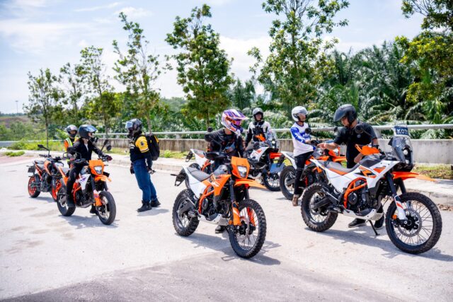 ktm 390