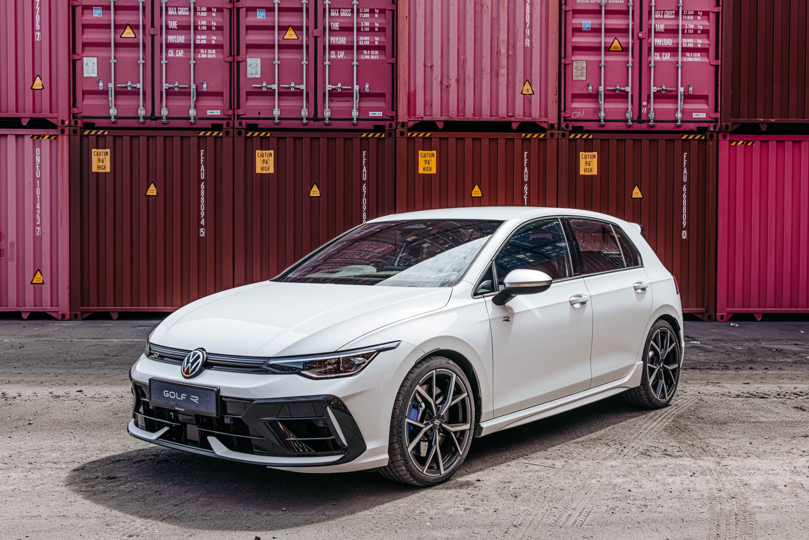 Golf R