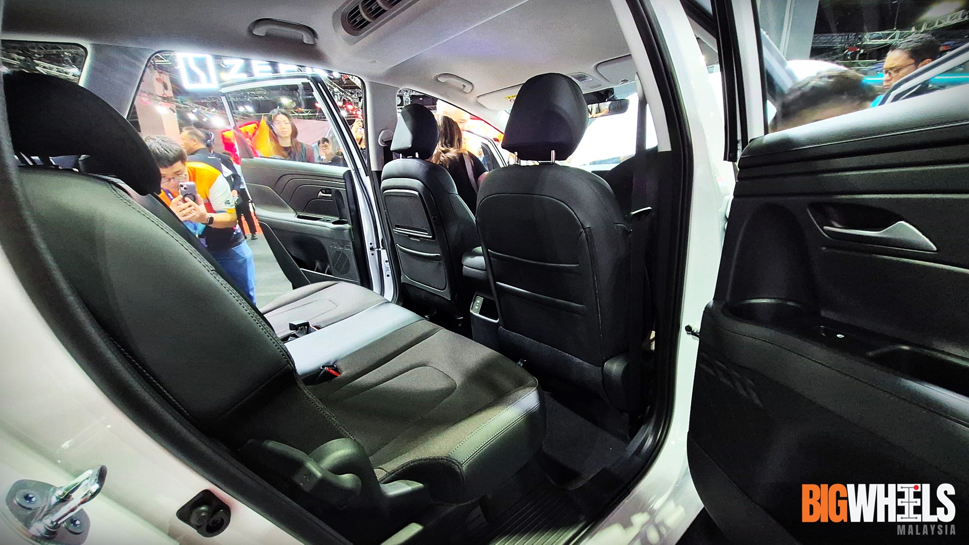 Hyundai Stargazer