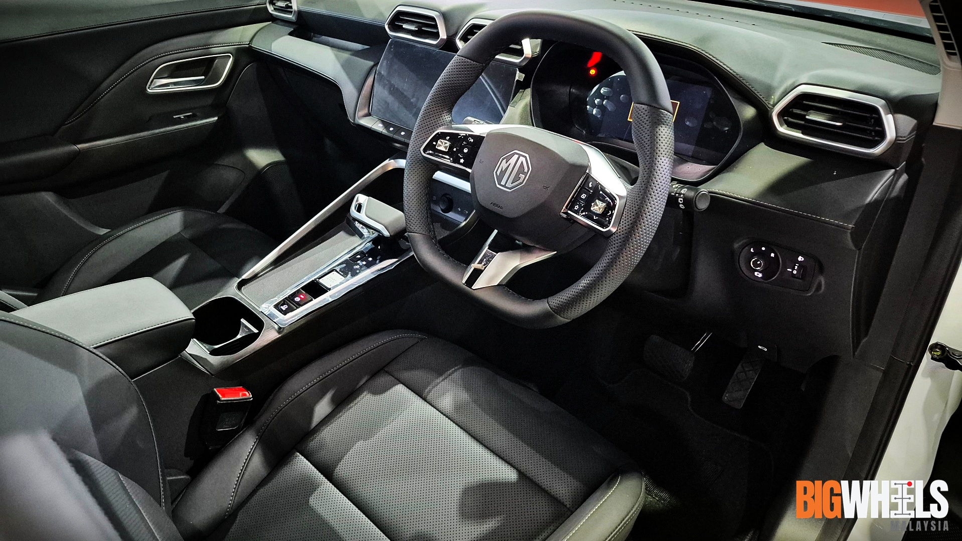MGZS Hybrid