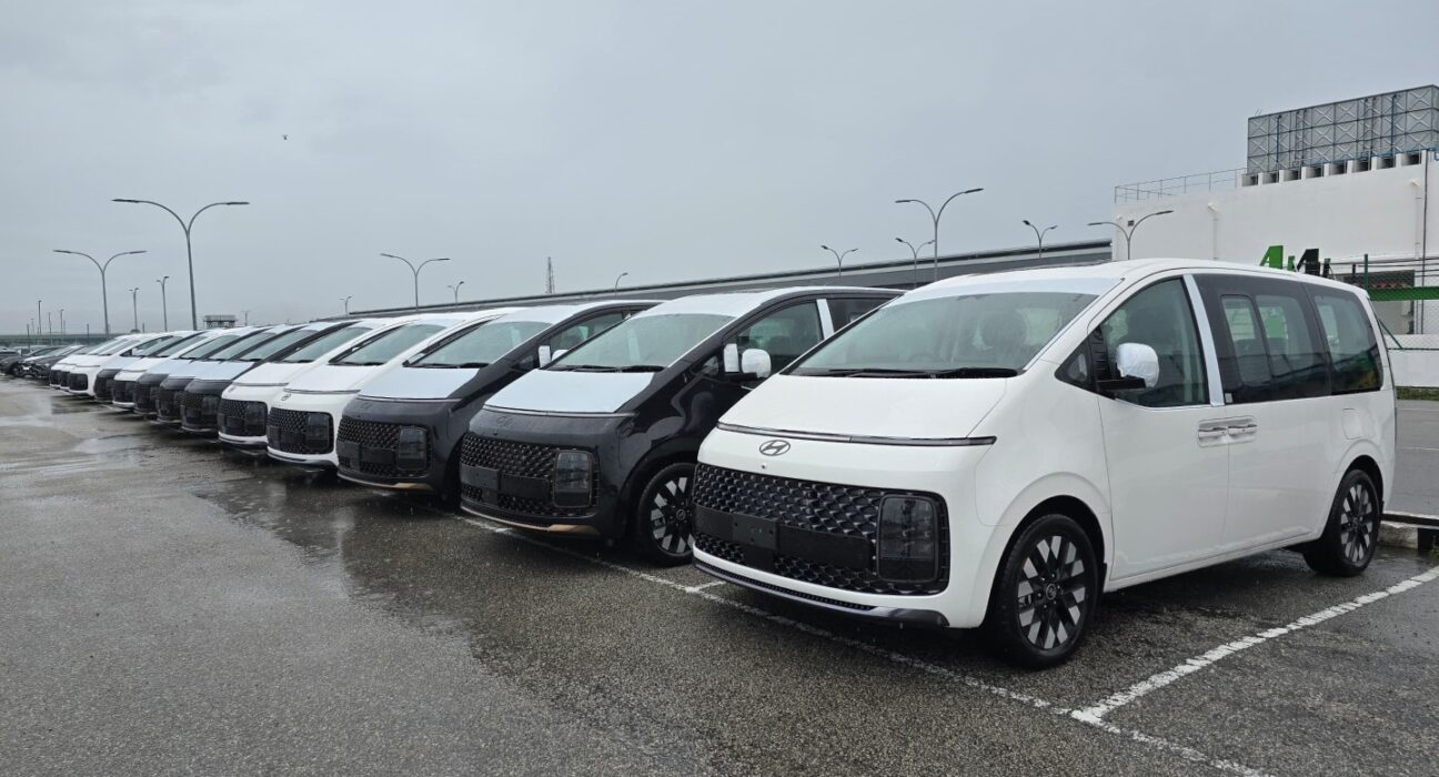 hyundai staria
