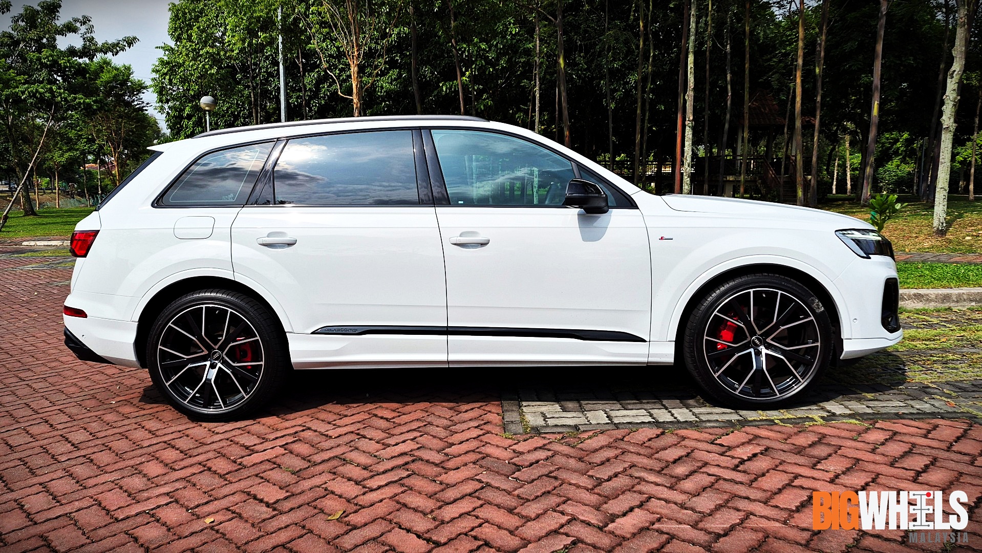 Audi Q7 S Line