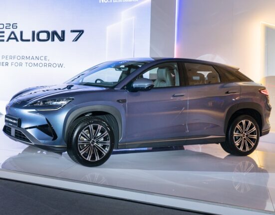 BYD Sealion 7