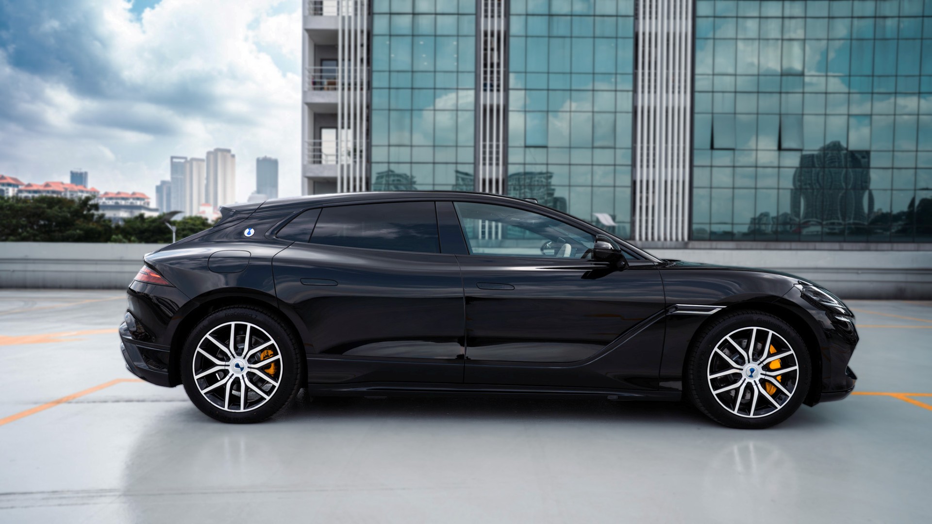 denza z9gt