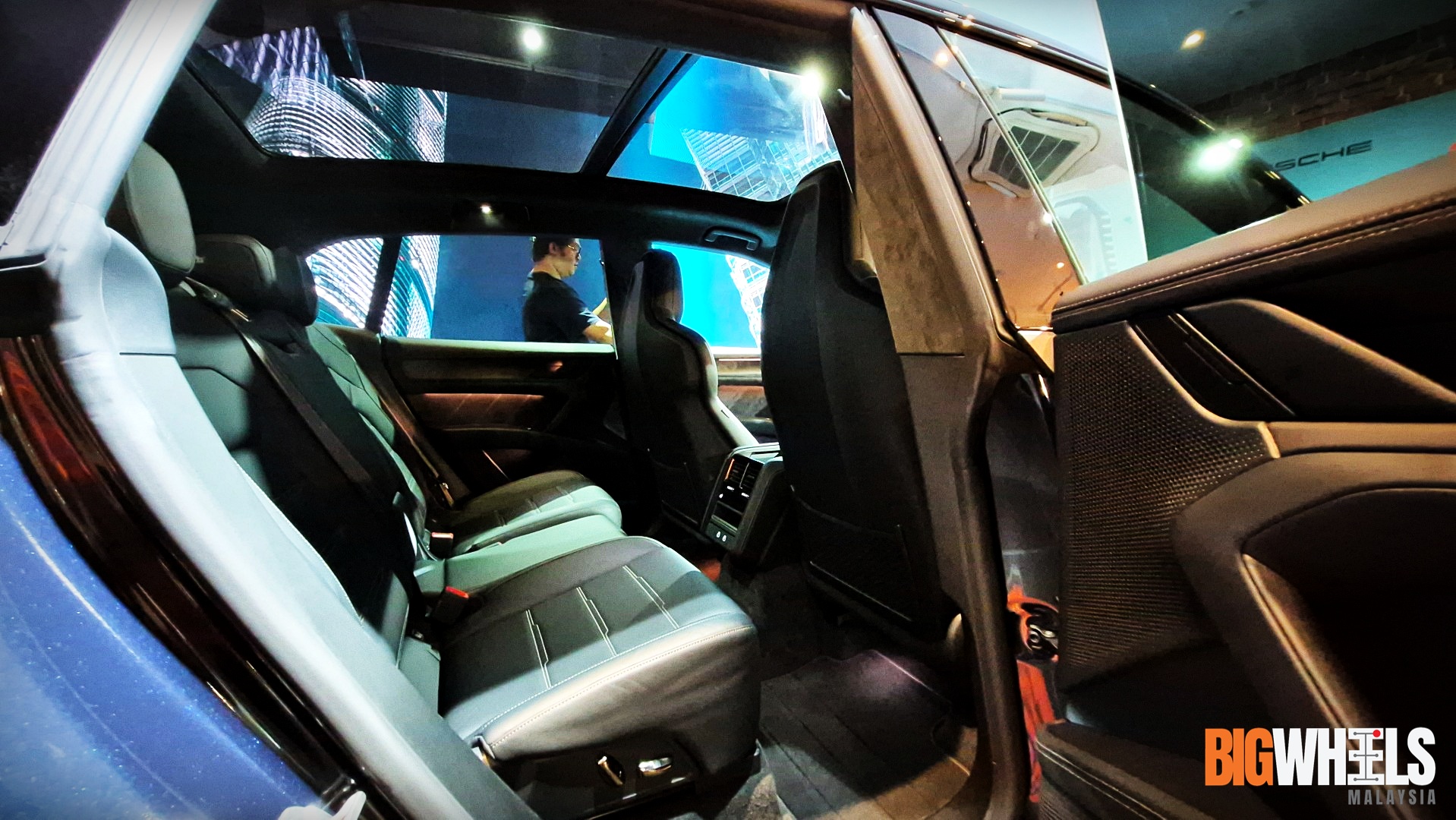 Porsche Cayenne Turbo Electric