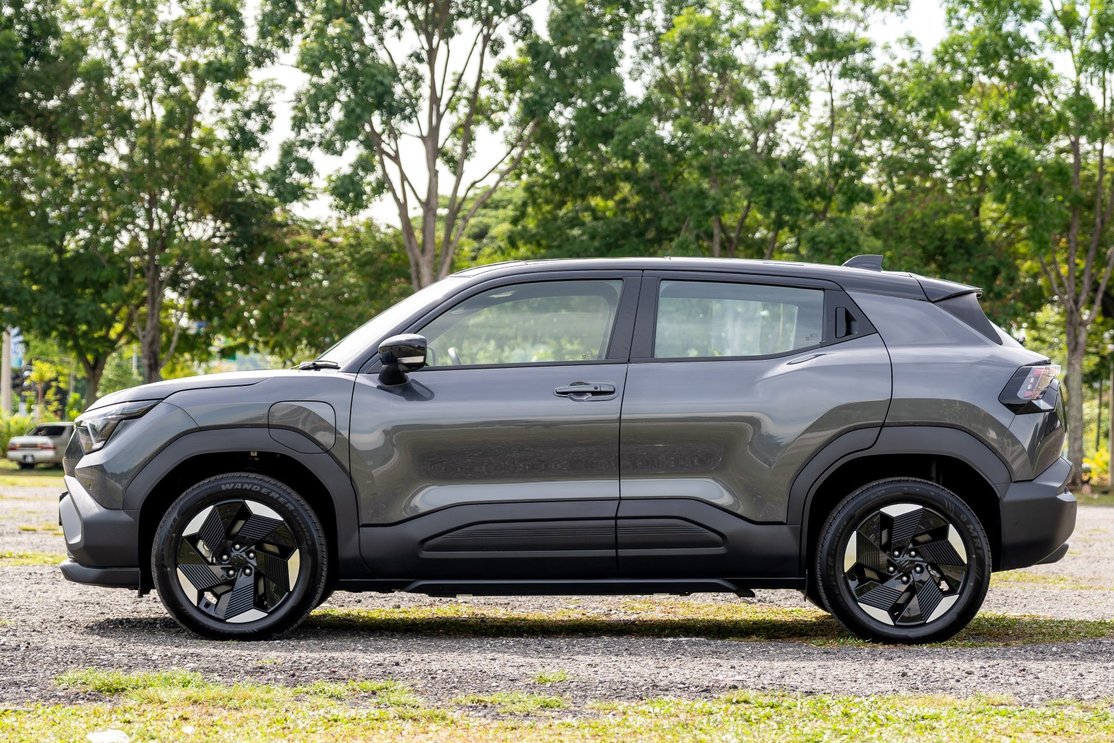 suzuki e vitara