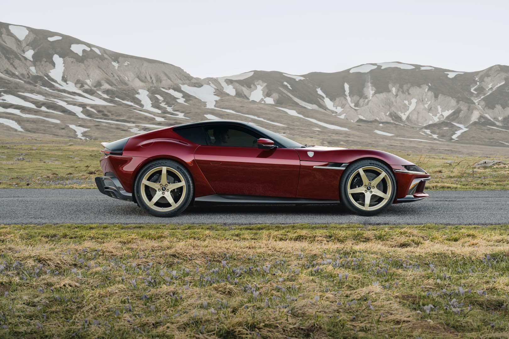 ferrari 12cilindri manuale