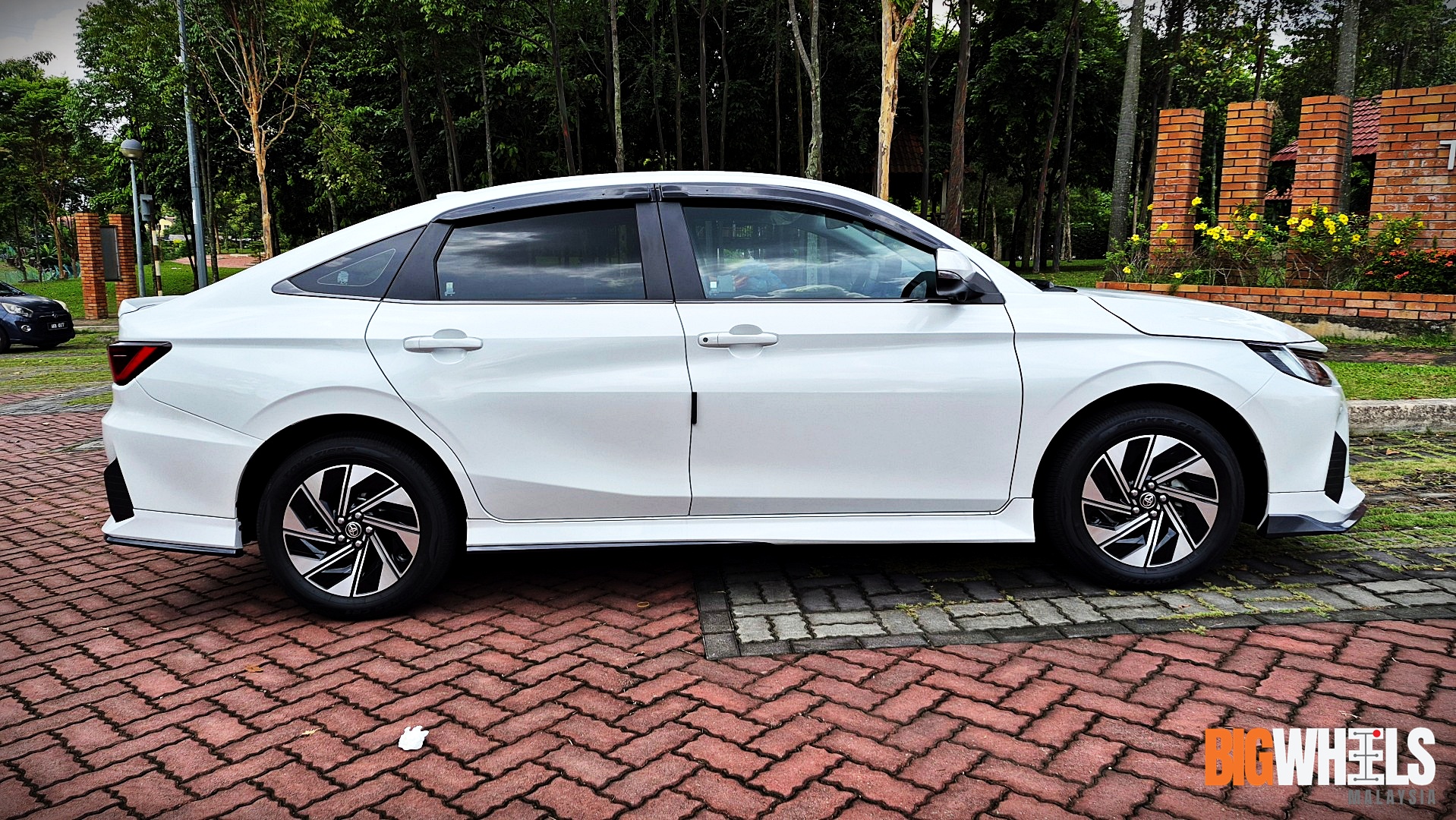 Toyota Vios HEV
