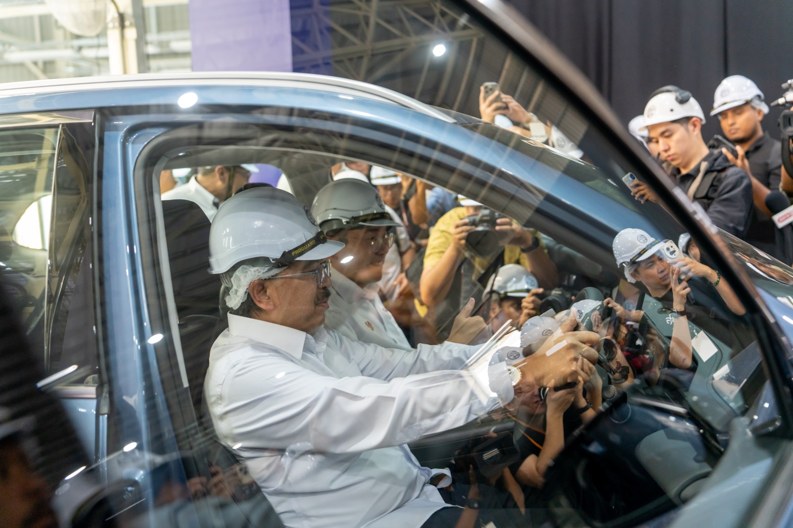 e.mas 7 phev ckd