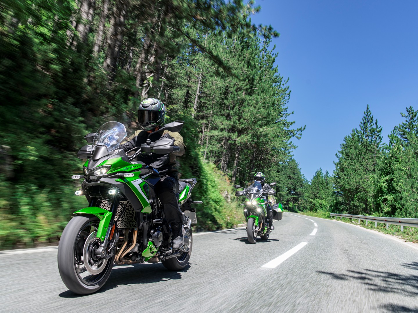 kawasaki versys 900